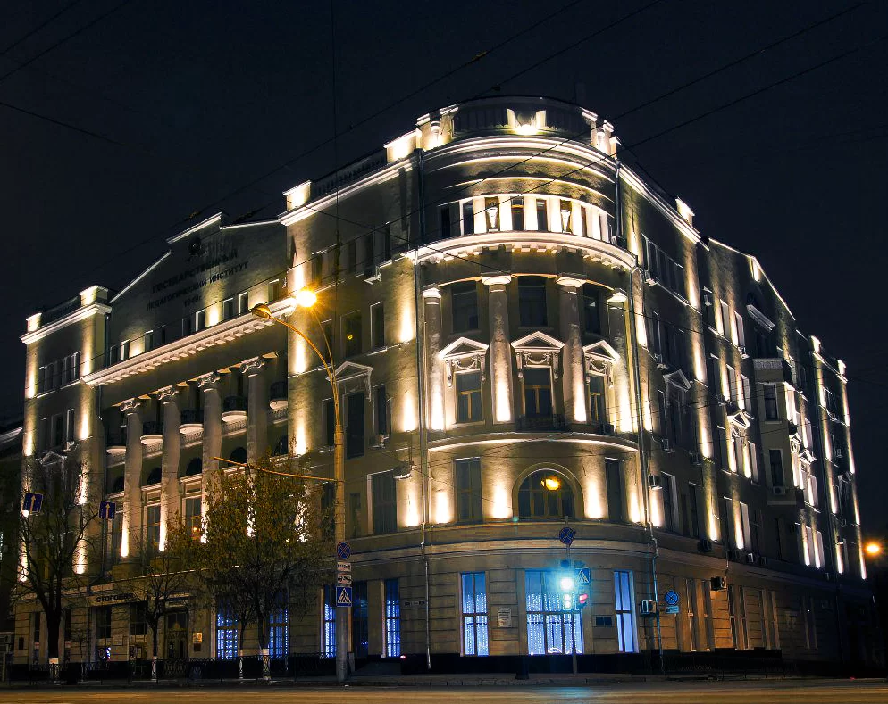 Архитектурный подводный светодиодный светильник 18 Вт, 12 Вольт, IP68, диаметр 110мм в 