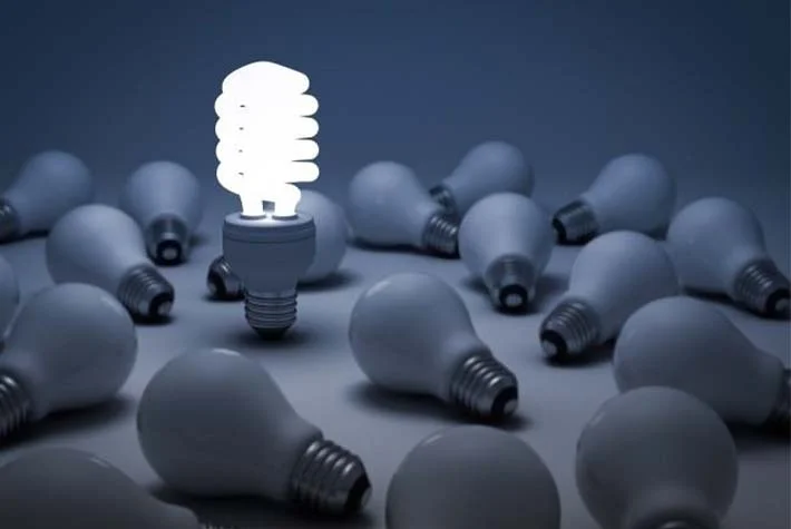 С 1 января люминесцентные лампочки вне закона