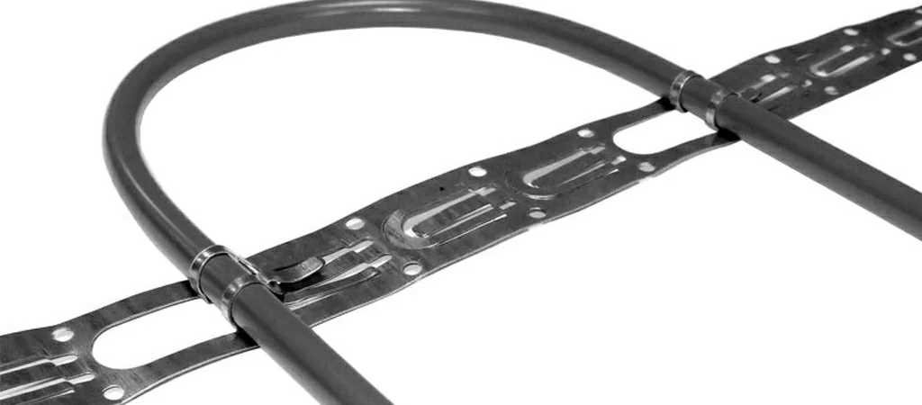 перфорированная монтажная лента.jpg перфорированная монтажная лента.jpg