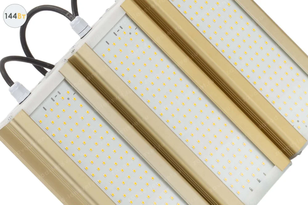 Уличный светодиодный светильник GOLD, консоль K-3, 144 Вт в 