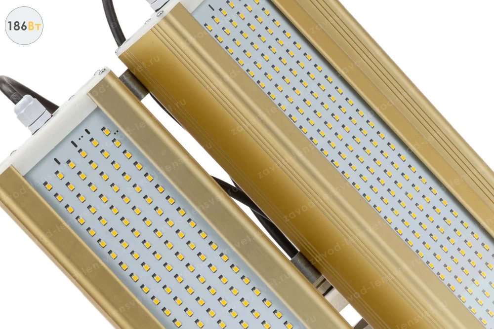Уличный светодиодный светильник GOLD, консоль KM-3, 186 Вт в 