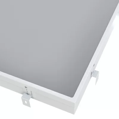 Исполнение корпуса светильника Грильято, степень защиты от пыли и влаги IP65 в 