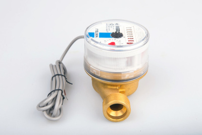 Счетчик холодной воды WFK24.D110-0-R-L-10-IP54 с импульснм выходом ГЕРКОН, ДУ15 в 