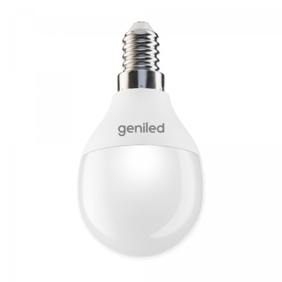 Светодиодная лампа Geniled Е14 G45 5W 2700K в 