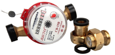 Счетчик воды Мастер Люкс СВ-15В Класс"В", соединительный комплект с обратным клапаном в 